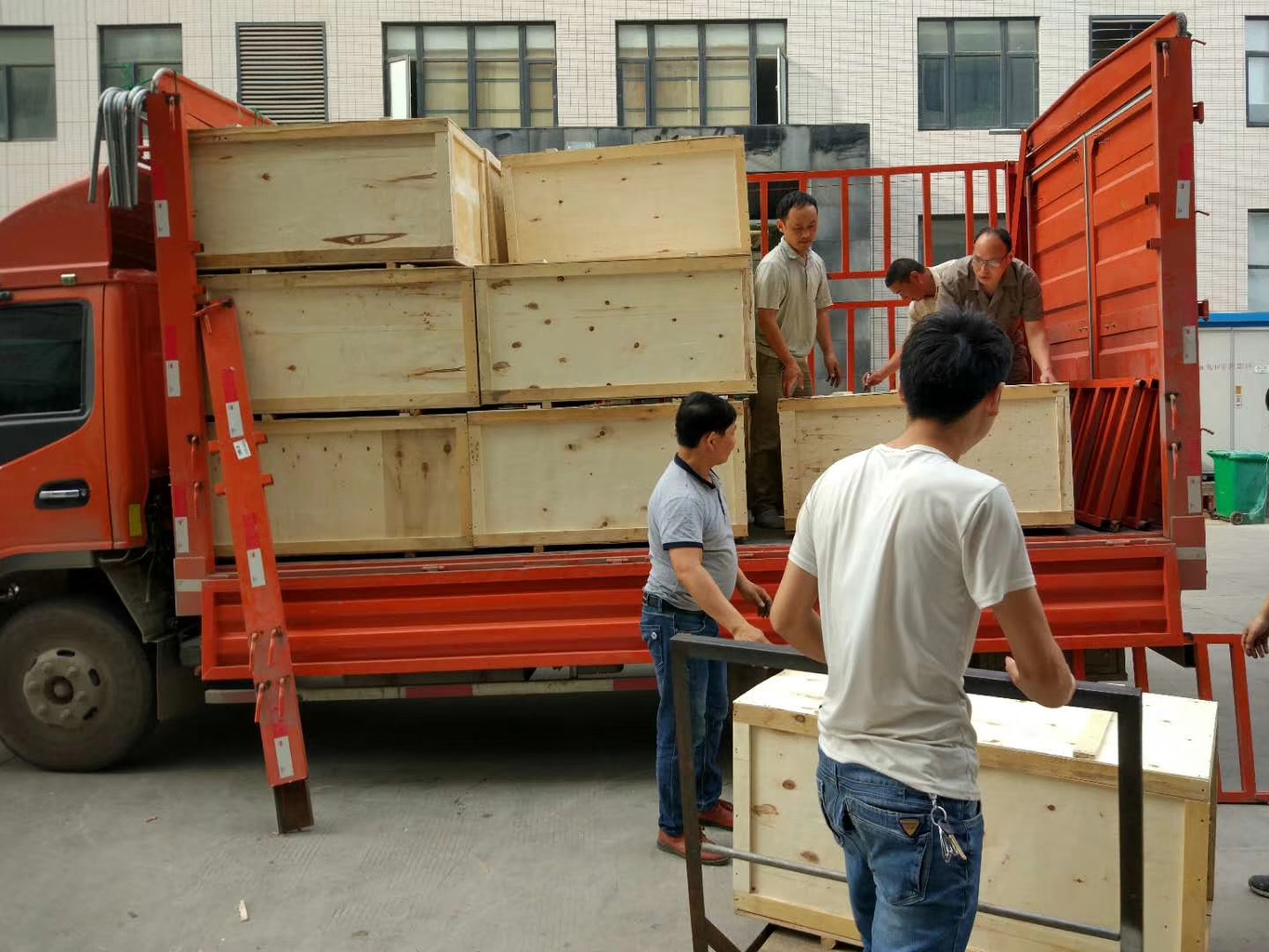 超聲波清洗機的特點都有哪些